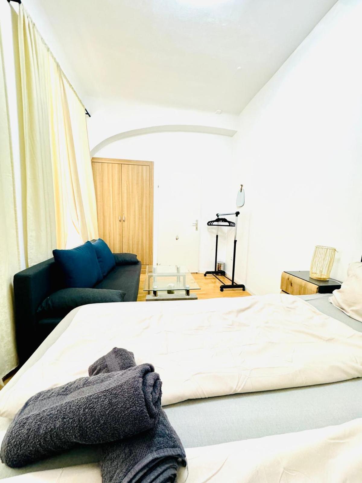Comfy Rooms In A Shared Apt, 8Min To Rathausplatz Вена Экстерьер фото