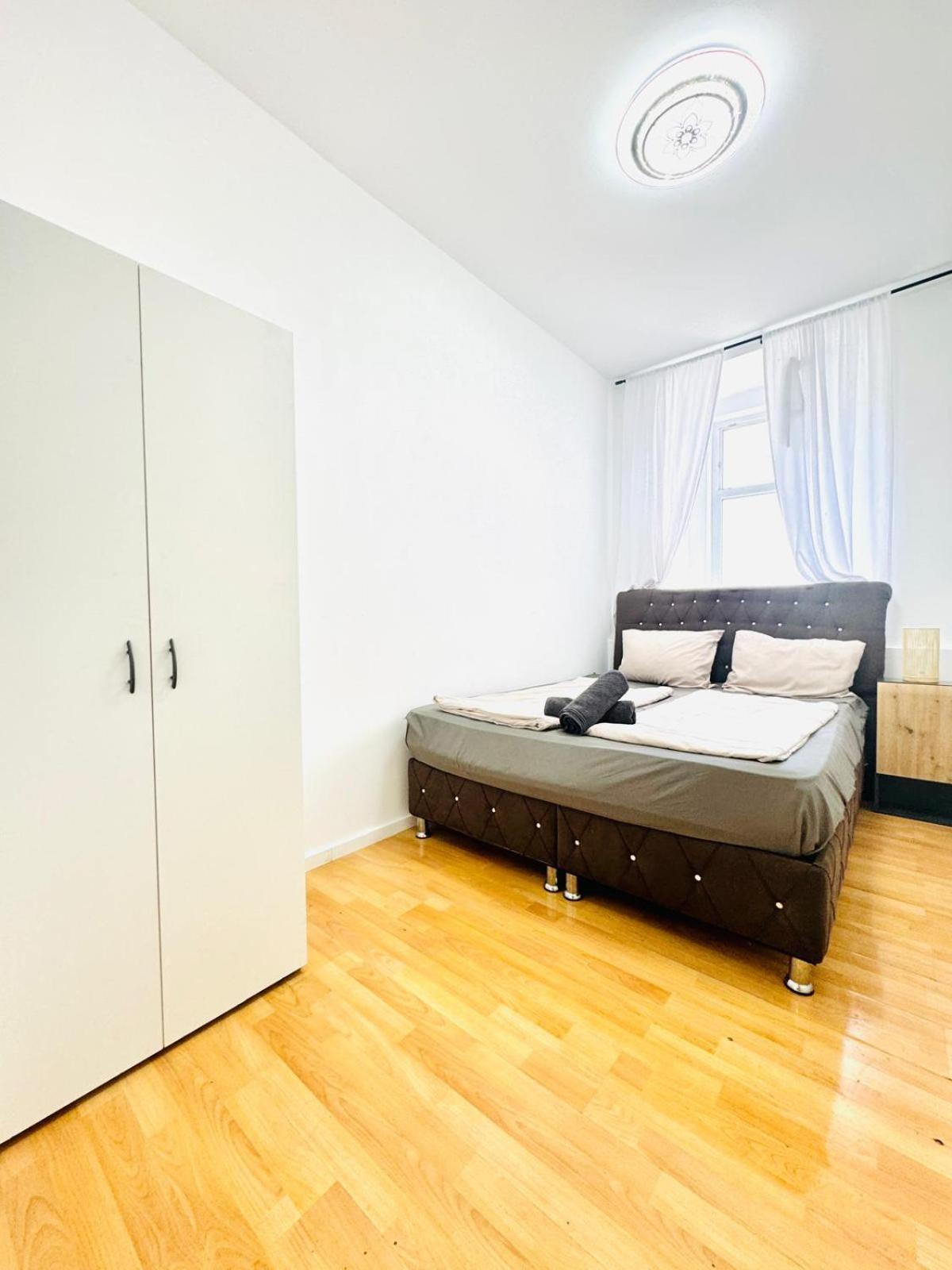 Comfy Rooms In A Shared Apt, 8Min To Rathausplatz Вена Экстерьер фото