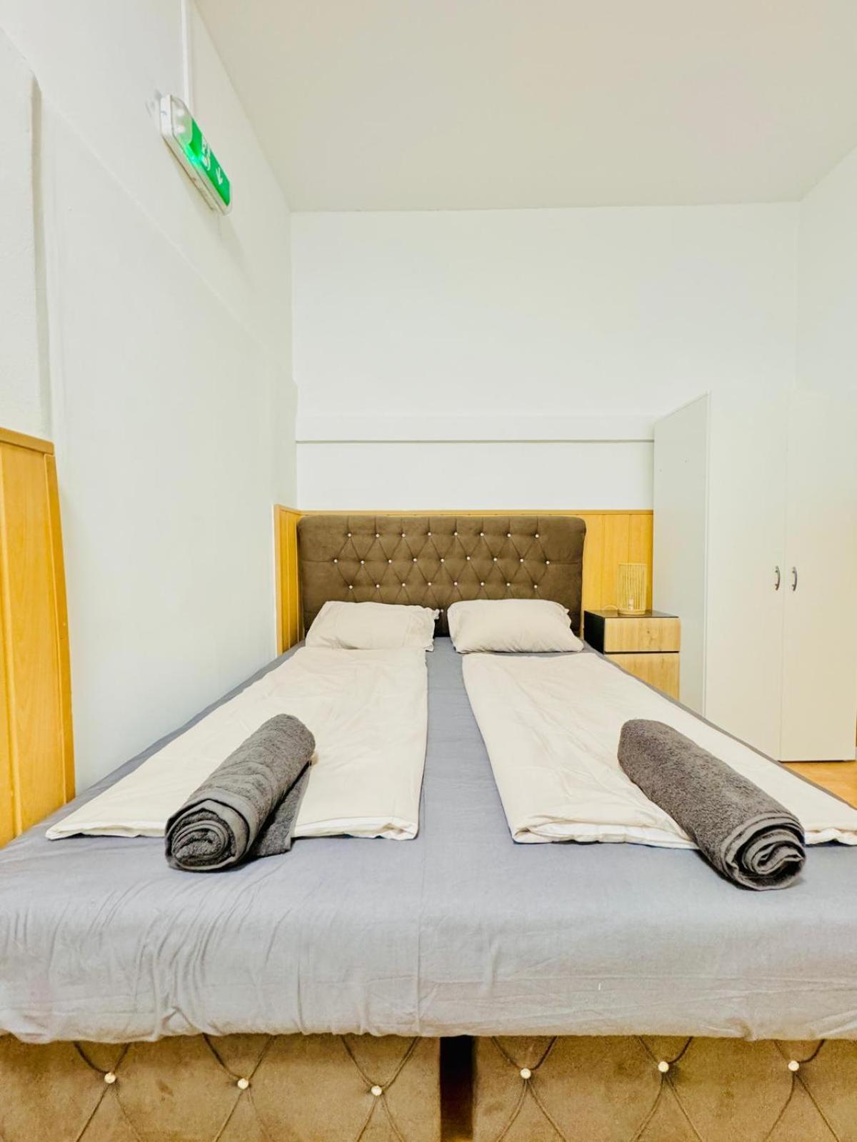 Comfy Rooms In A Shared Apt, 8Min To Rathausplatz Вена Экстерьер фото