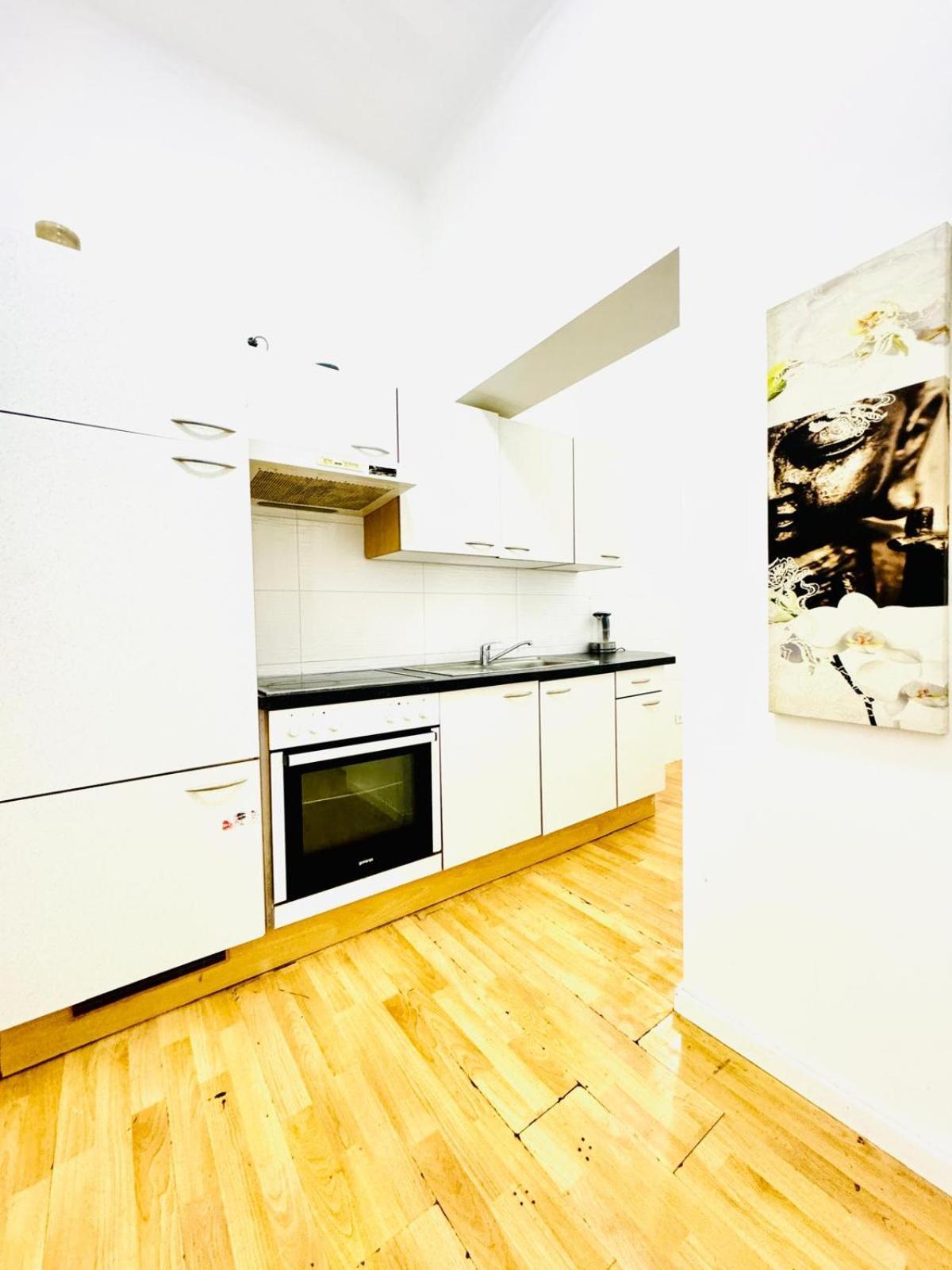 Comfy Rooms In A Shared Apt, 8Min To Rathausplatz Вена Экстерьер фото
