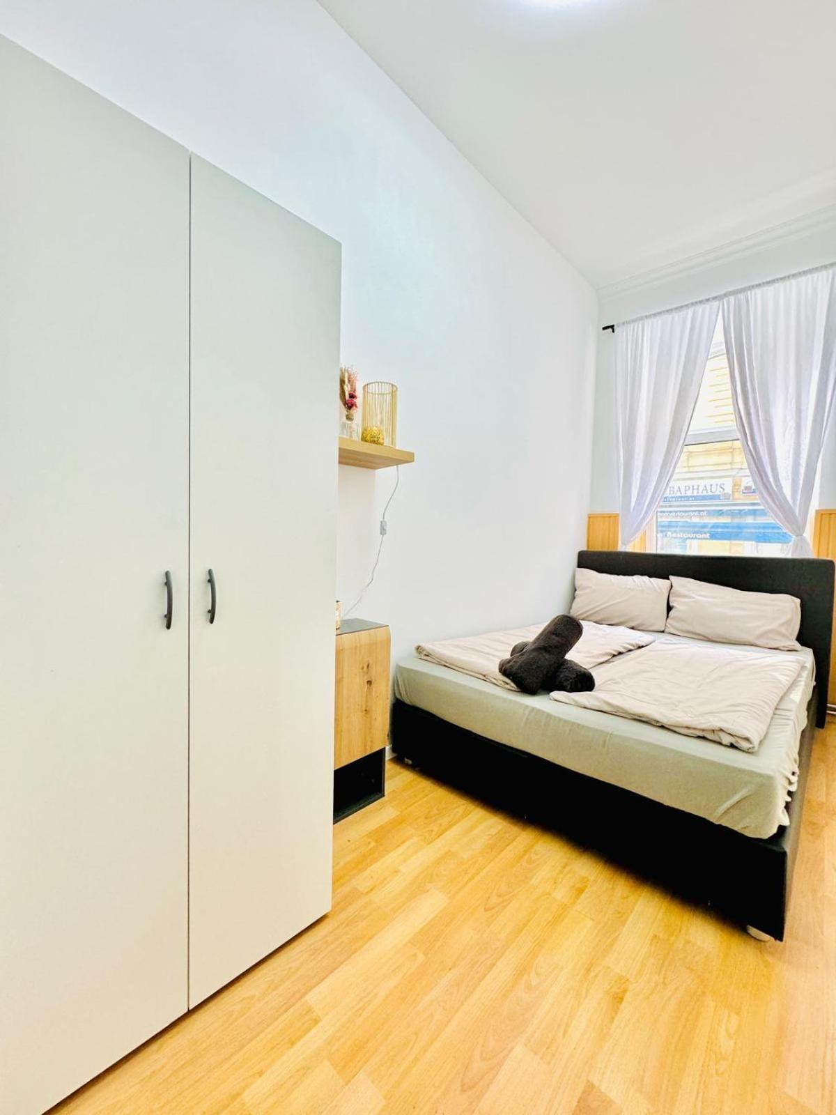 Comfy Rooms In A Shared Apt, 8Min To Rathausplatz Вена Экстерьер фото